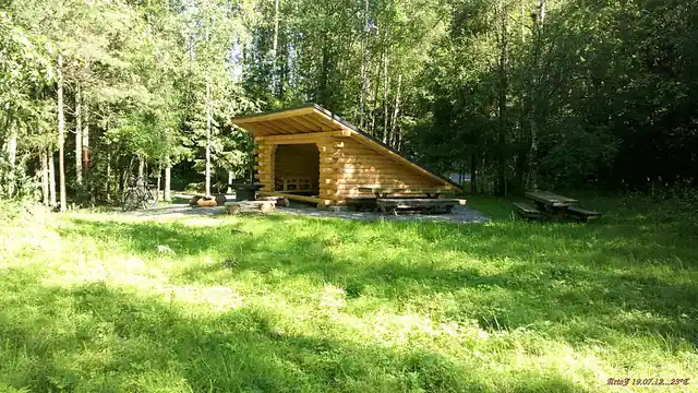 Lemmenlaakson laavu